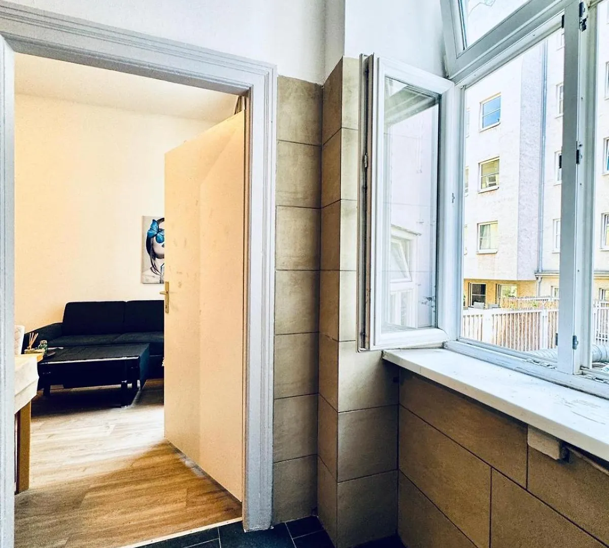 Lovely Apartment In Jaegerstrasse Area Js4 Wien 0*,  Österrike