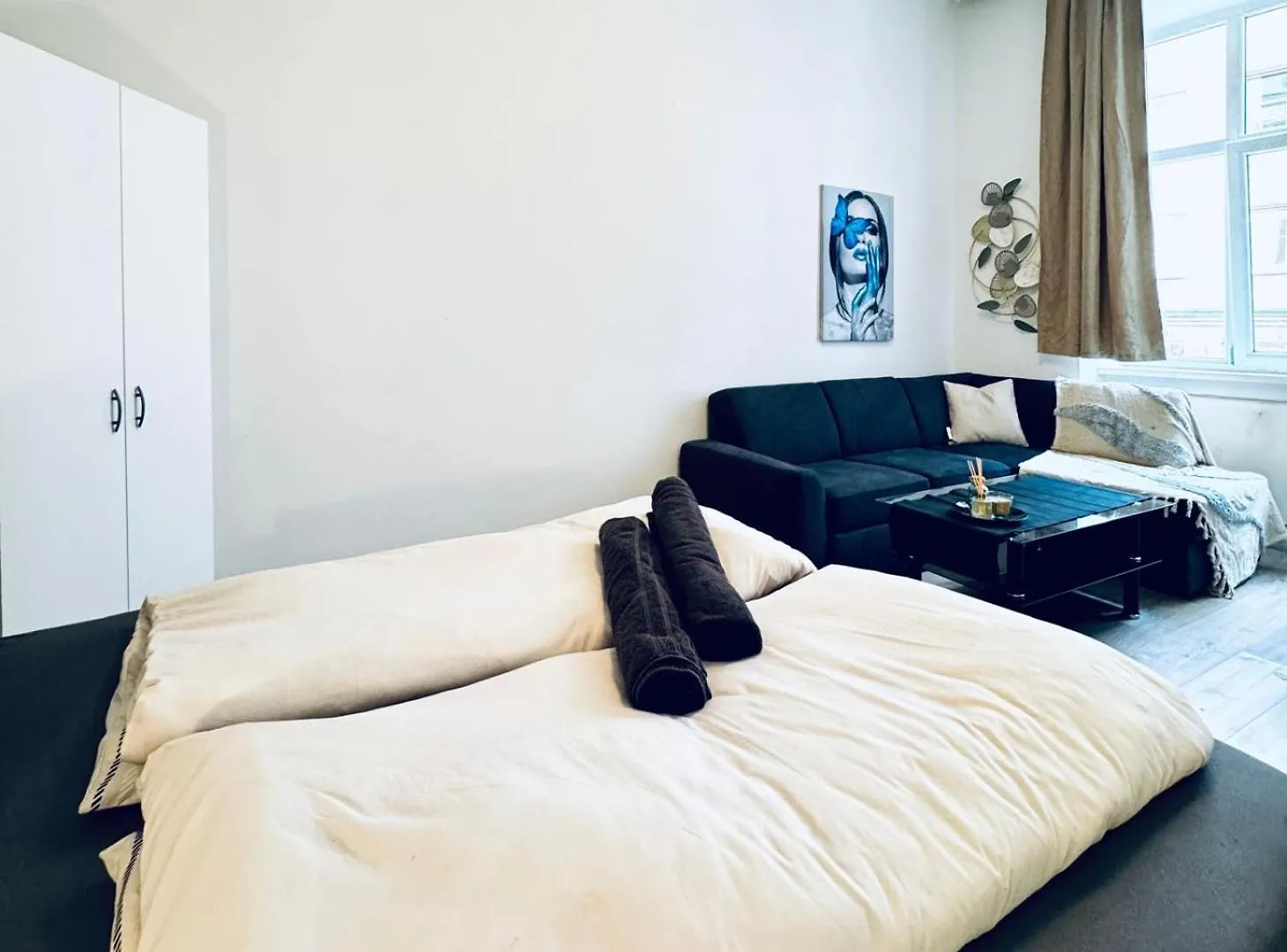 Lovely Apartment In Jaegerstrasse Area Js4 Wien