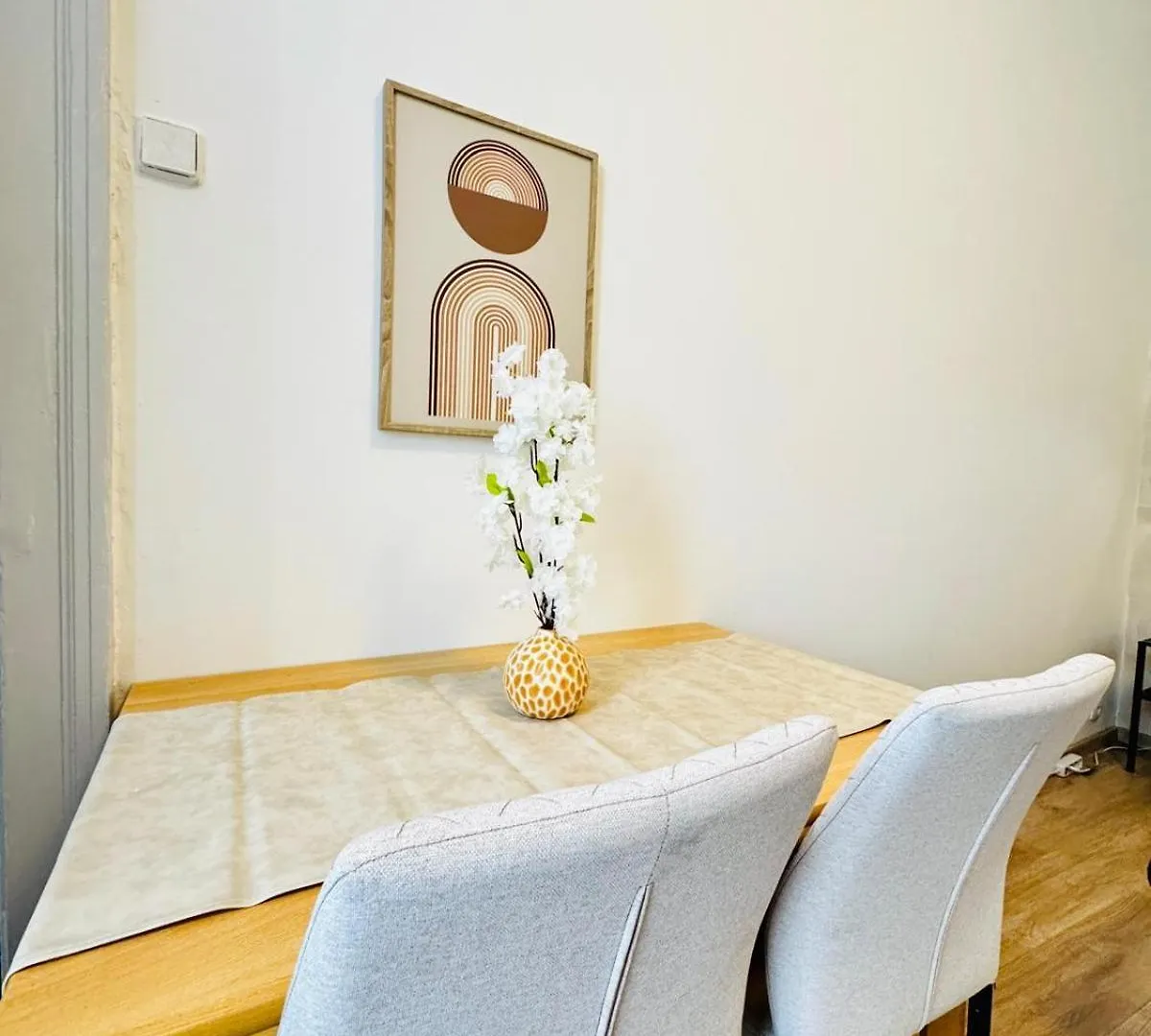 Lovely Apartment In Jaegerstrasse Area Js4 Wien