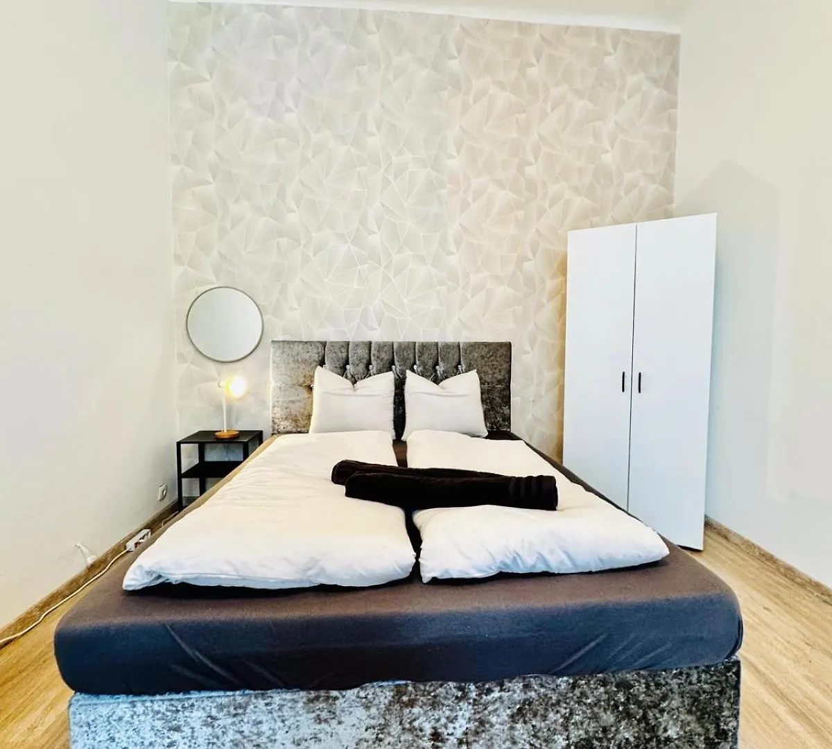 Lovely Apartment In Jaegerstrasse Area Js4 Wien