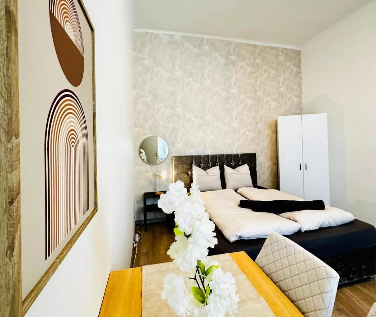 Lovely Apartment In Jaegerstrasse Area Js4 Wien